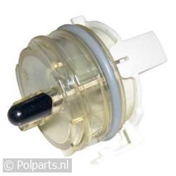 Schakelaar bij watercollector sensor